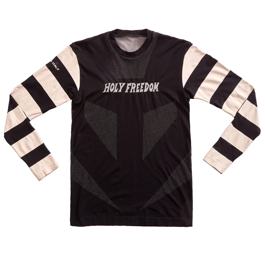 Vista frontale della Gattabuia Black, maglia tecnica manica lunga per layering moto.