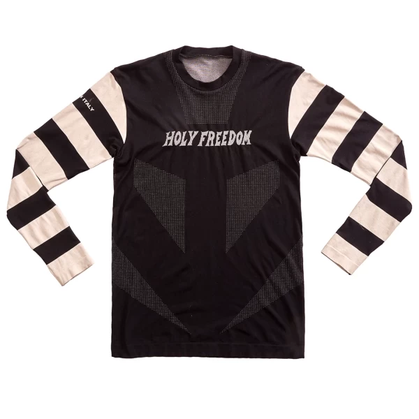 Vista frontale della Gattabuia Black, maglia tecnica manica lunga per layering moto.