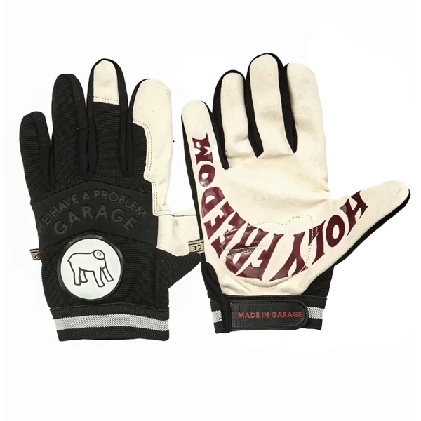 Front view of Garage Gloves, guanti moto custom in pelle dal look garage essenziale.
