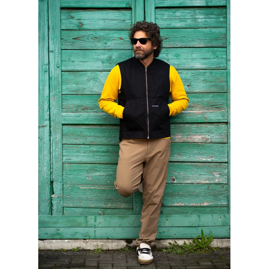 Fit lifestyle per rider custom e scrambler da indossare in città e in viaggio.