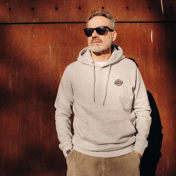 Felpa Garage Melange frontale con cappuccio e stile moto vintage essenziale. 2