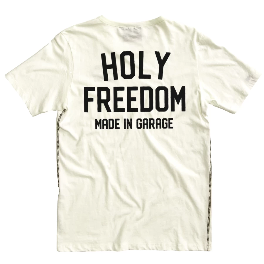 Front view of the Crew White recycled cotton T-shirt with a clean everyday cut.