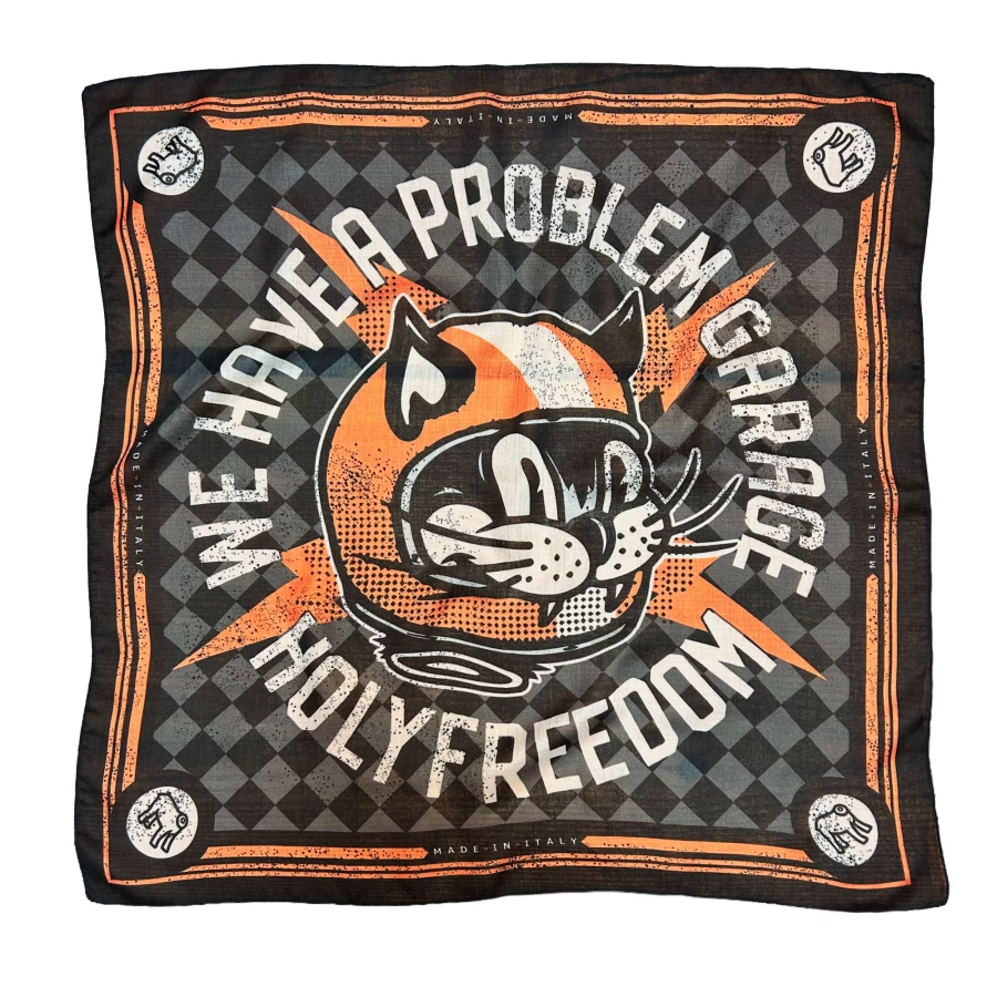Foulard moto Astrocatz Holyfreedom vista frontale con grafica vintage e tessuto leggero.