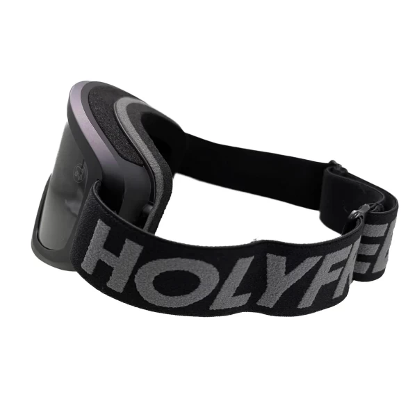 Vista frontale degli occhiali moto vintage Holyfreedom Rapina, con fit universale da casco jet.