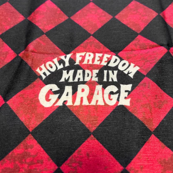 Dettaglio della grafica Holyfreedom Bullit Inferno Polar su tubolare tecnico dal look deciso.