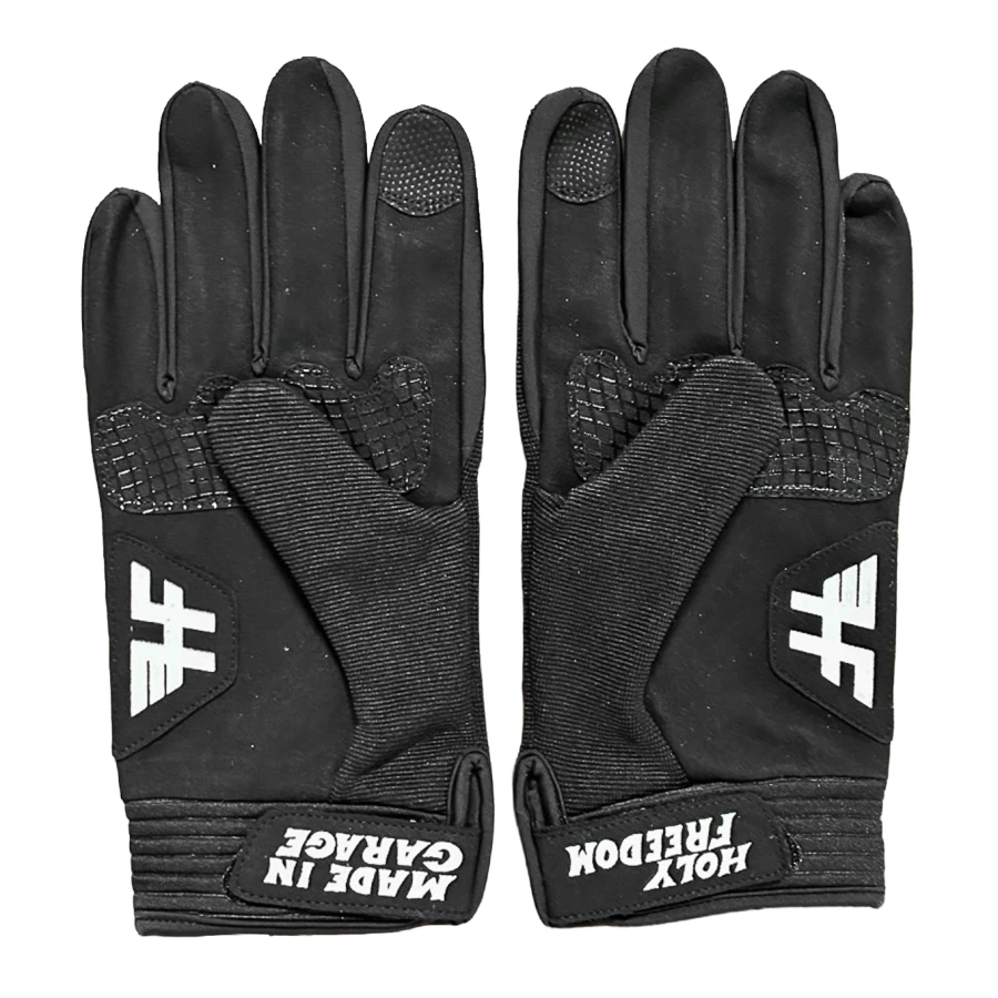 Front view of Freedom Gloves, vintage leather motorcycle gloves with a clean cafe racer shape.