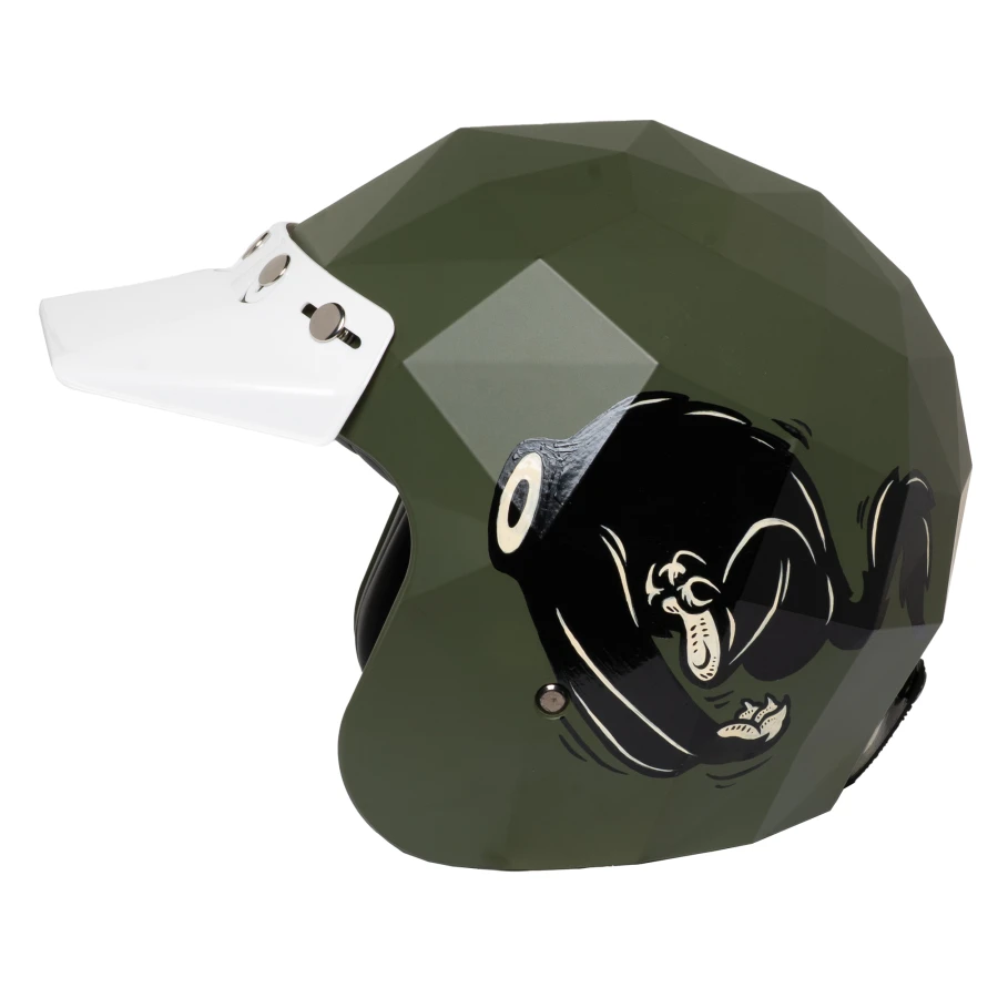 White Rinaldi visor detail for a clean cafe racer and custom style.
