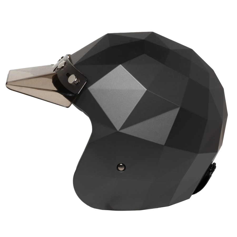 Smoked Rinaldi visor detail for a clean cafe racer and daily ride look.