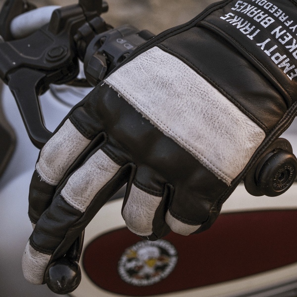OUTLAW RIDE GLOVES