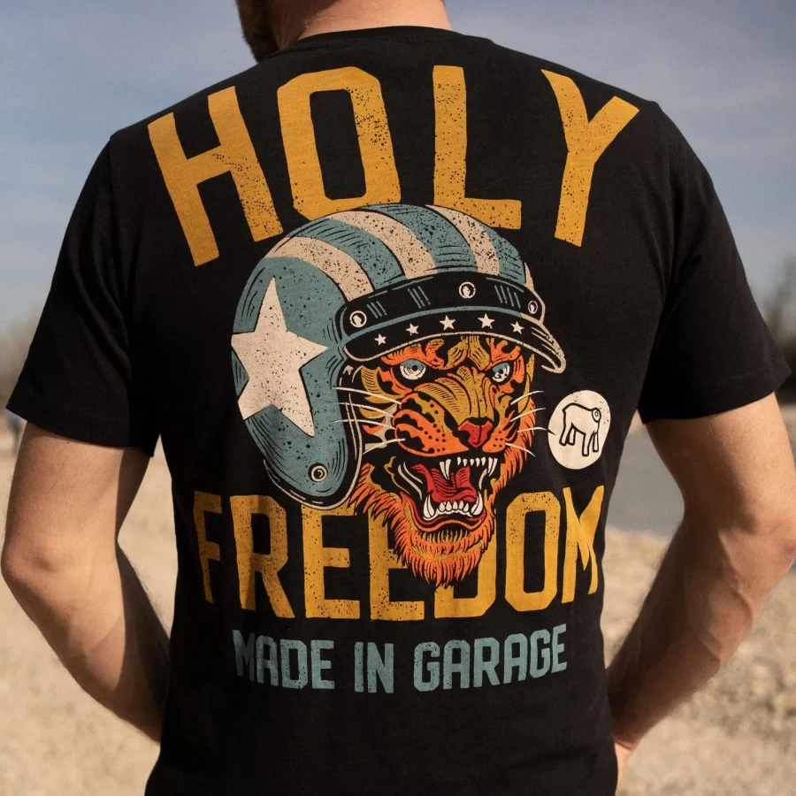 Close-up of the original Tigertee artwork with garage attitude and rebel style.