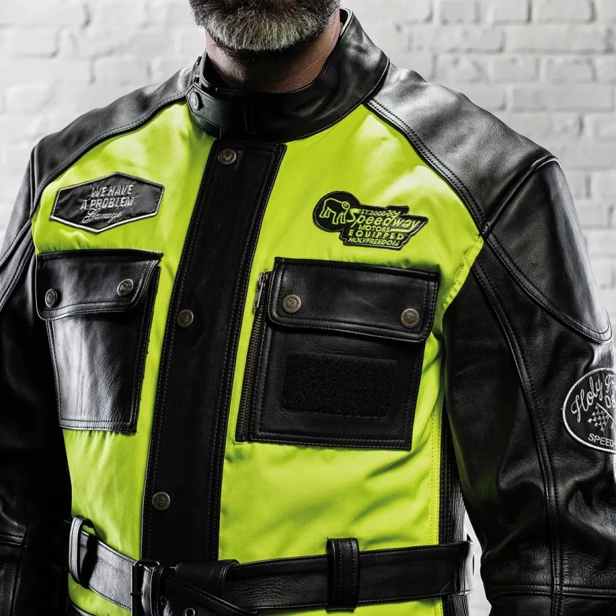 Dettaglio tecnico della Quattro Vision con finiture Holyfreedom e stile custom.