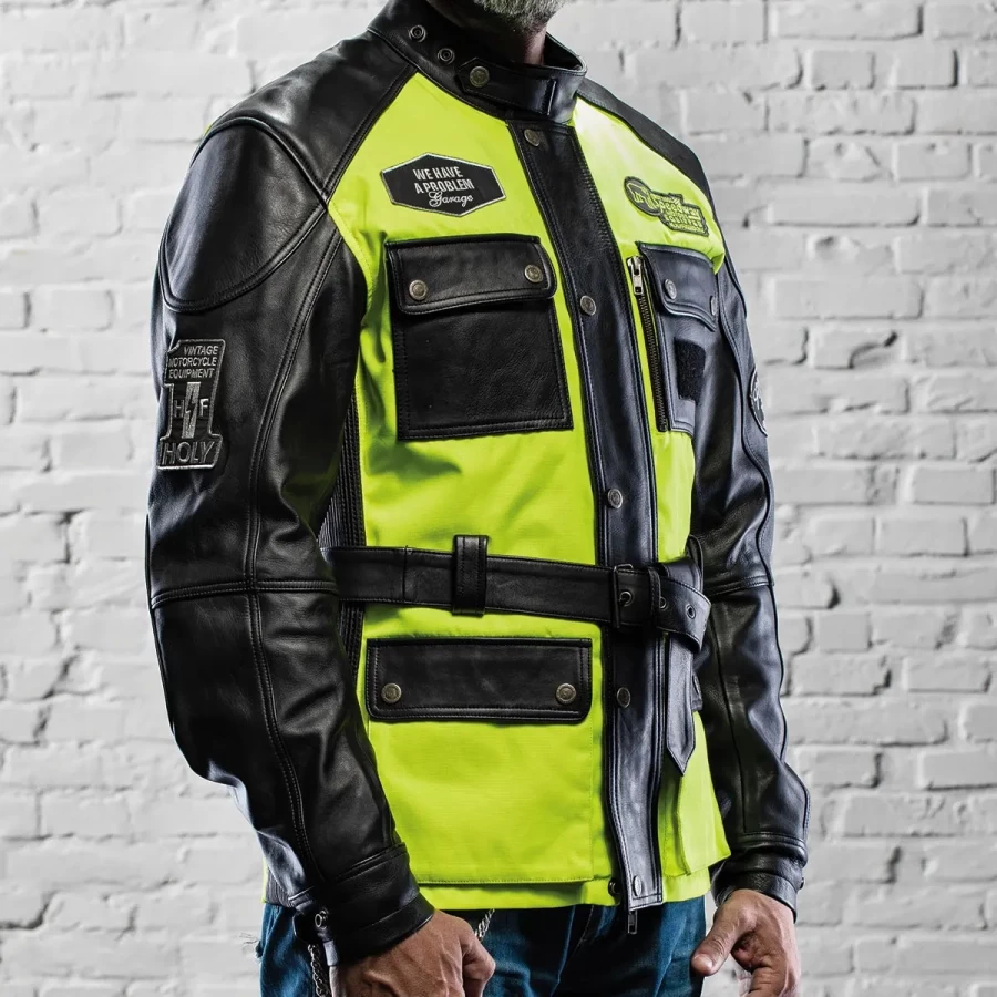 Dettaglio tecnico della Quattro Vision con finiture Holyfreedom e stile custom.