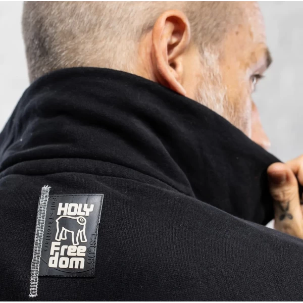 Dettaglio grafico Papillon 2021 Holyfreedom con stampa originale e finiture curate.