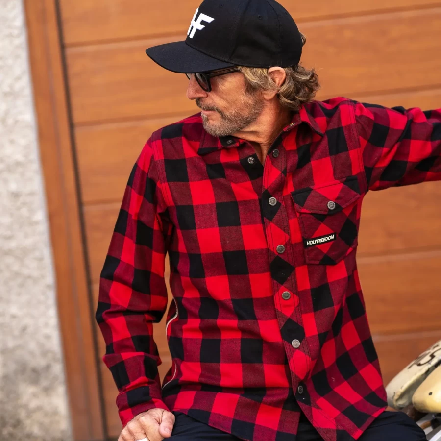 Fit e lifestyle: camicia flanella rossa Holyfreedom per look biker, casual e cafe racer.