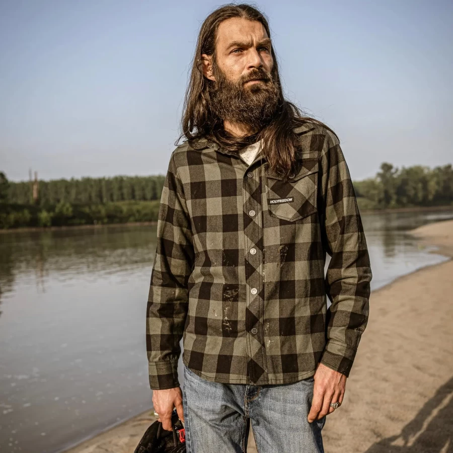 Lifestyle fit: green flannel shirt for cafe racer, custom and everyday vintage looks.