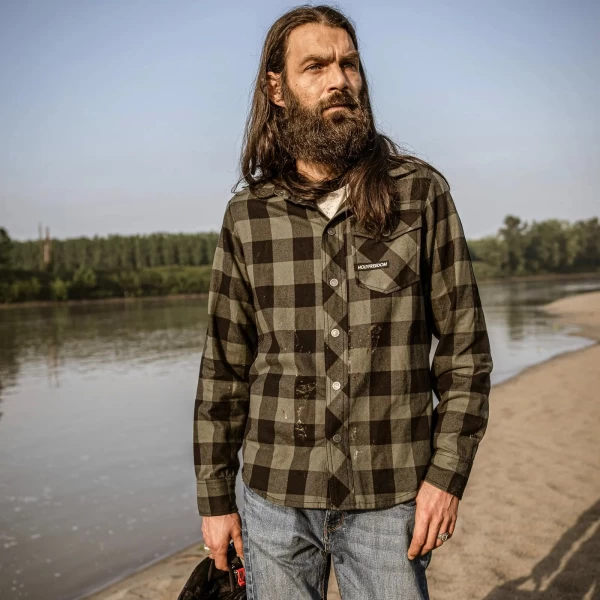 Fit e lifestyle: camicia flanella verde Holyfreedom per look biker, casual e cafe racer.