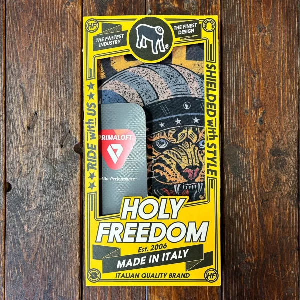 Dettaglio grafico Tiger Tube con stampa originale Holyfreedom dal carattere deciso.
