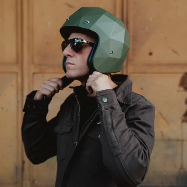 Holyfreedom Stealth matt jet motorcycle helmet with faceted design and geodetic HF® shell.
