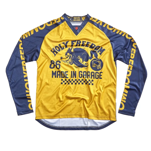 Front view of the Holyfreedom Granducato technical shirt made for off-road riding.