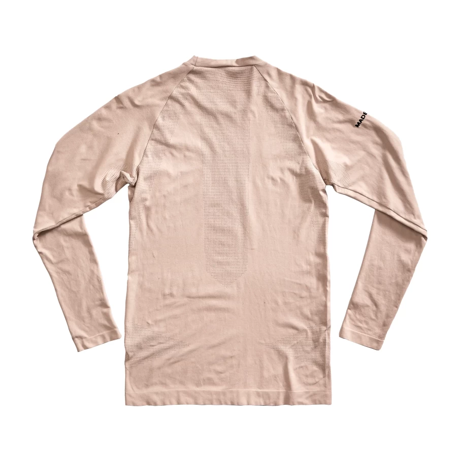 Vista frontale della Pelle Off White Holyfreedom, maglia tecnica moto a manica lunga.