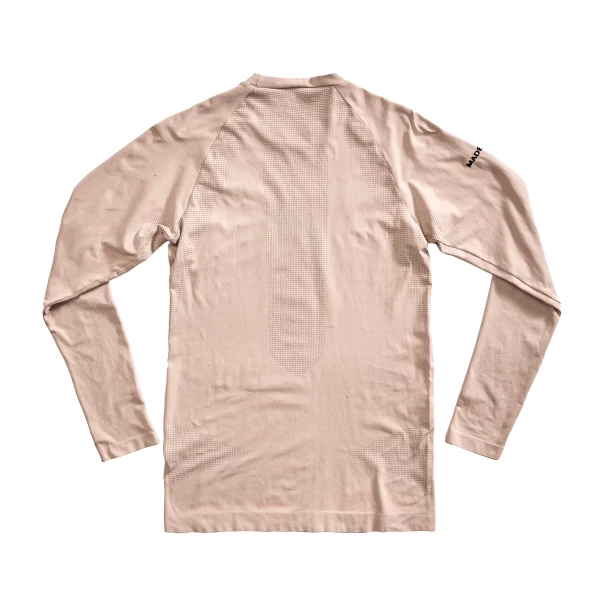 Vista frontale della Pelle Off White Holyfreedom, maglia tecnica moto a manica lunga.